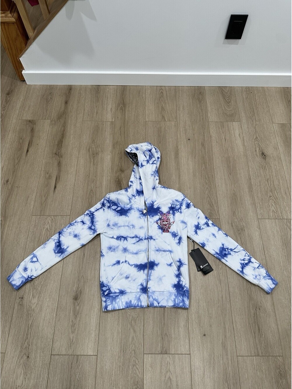 NWT Tokidoki Exclusive Hoodie Size Small Full Zip